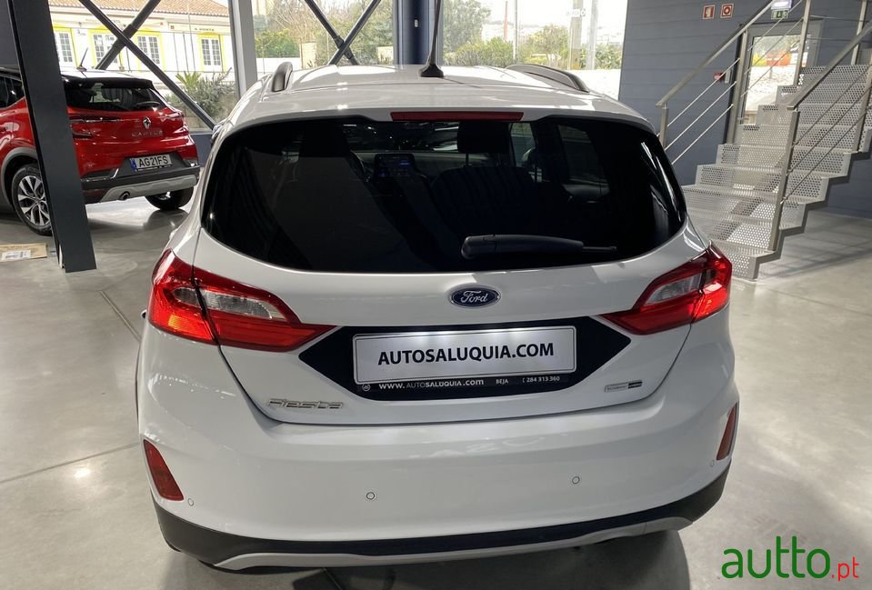 2021' Ford Fiesta photo #4
