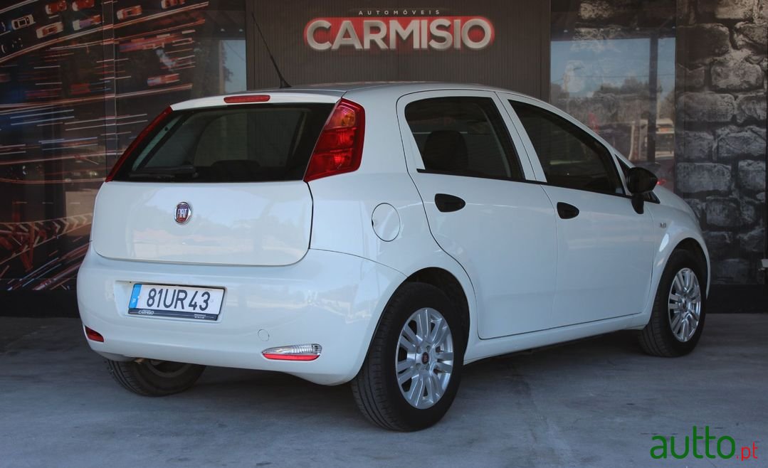 2018' Fiat Punto photo #3