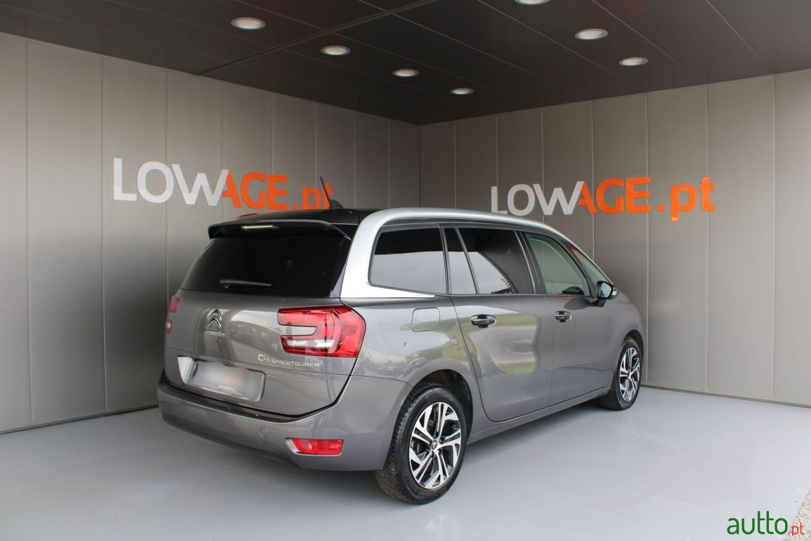 2019' Citroen C4 SpaceTourer photo #3