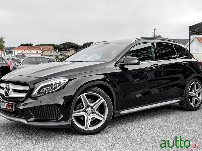 2014' Mercedes-Benz Gla-220 photo #1