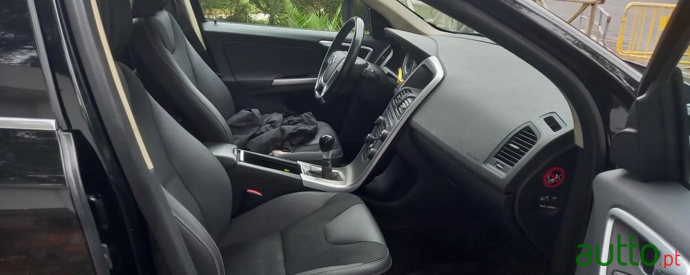 2010' Volvo Xc 60 photo #5