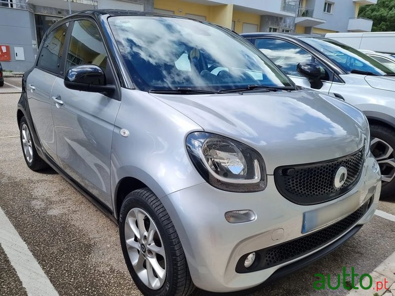 2016' Smart Forfour 1.0 Passion 71 photo #2