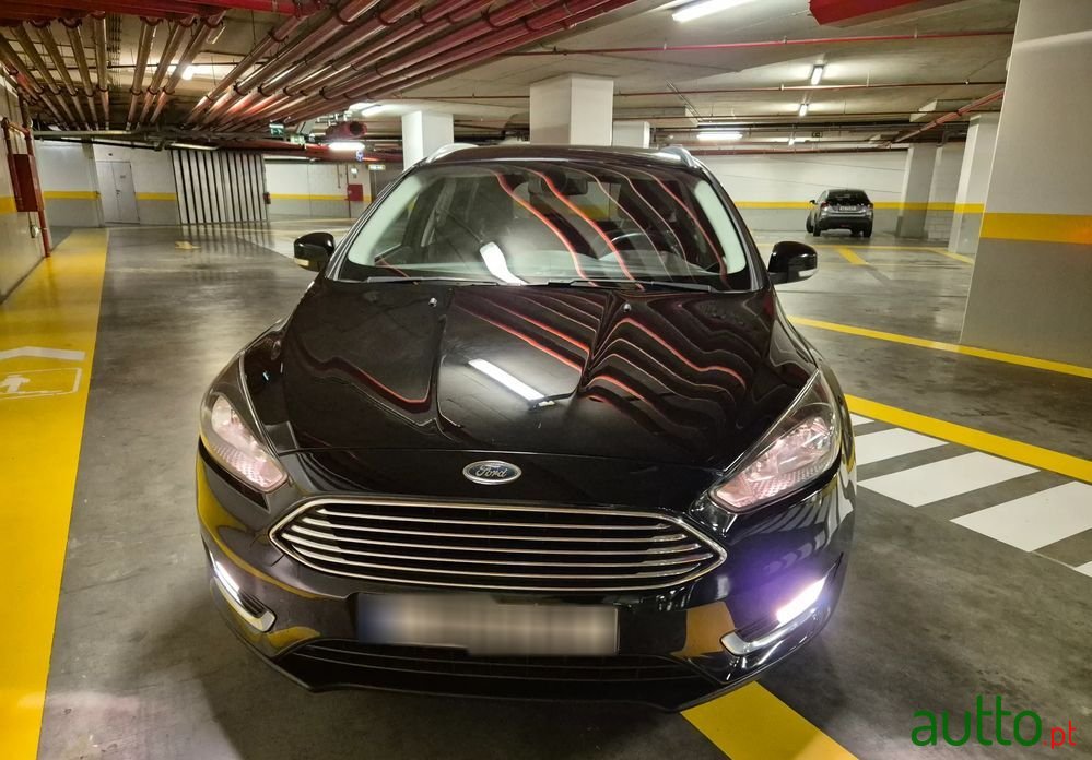 2015' Ford Focus Sw photo #5