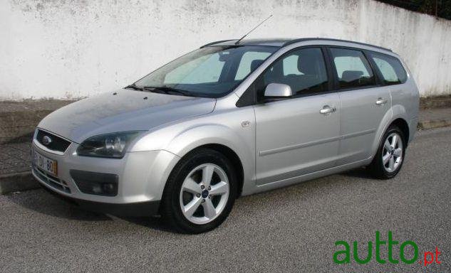 2007' Ford Focus Sw photo #3