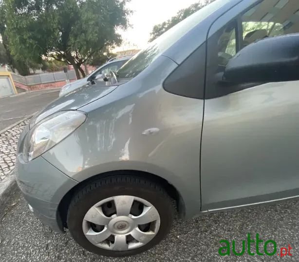 2008' Toyota Yaris 1.0 Vvt-I photo #3