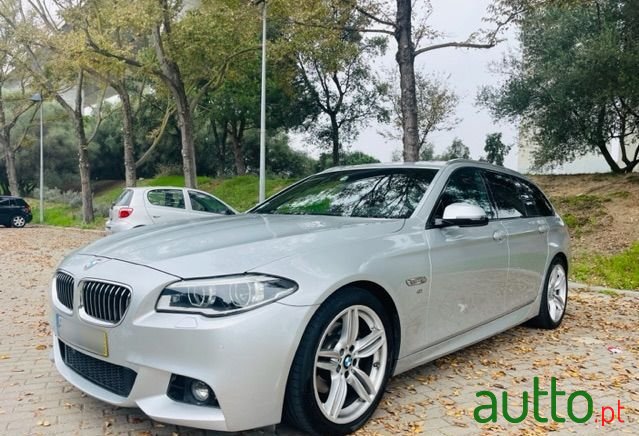 2015' BMW 520 D Pack M photo #6
