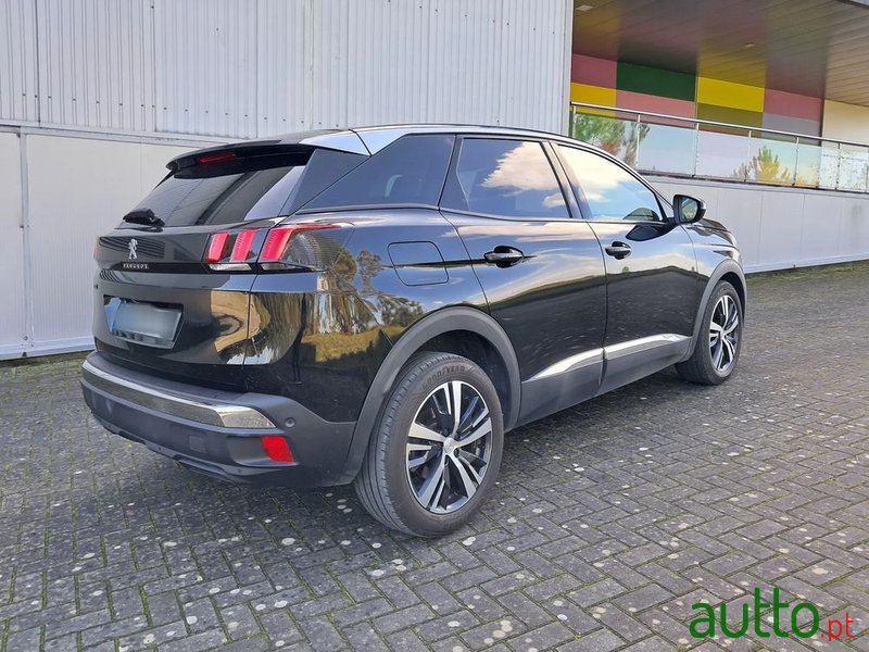 2018' Peugeot 3008 photo #5