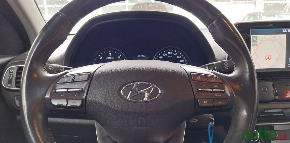 2019' Hyundai i30 Sw photo #5