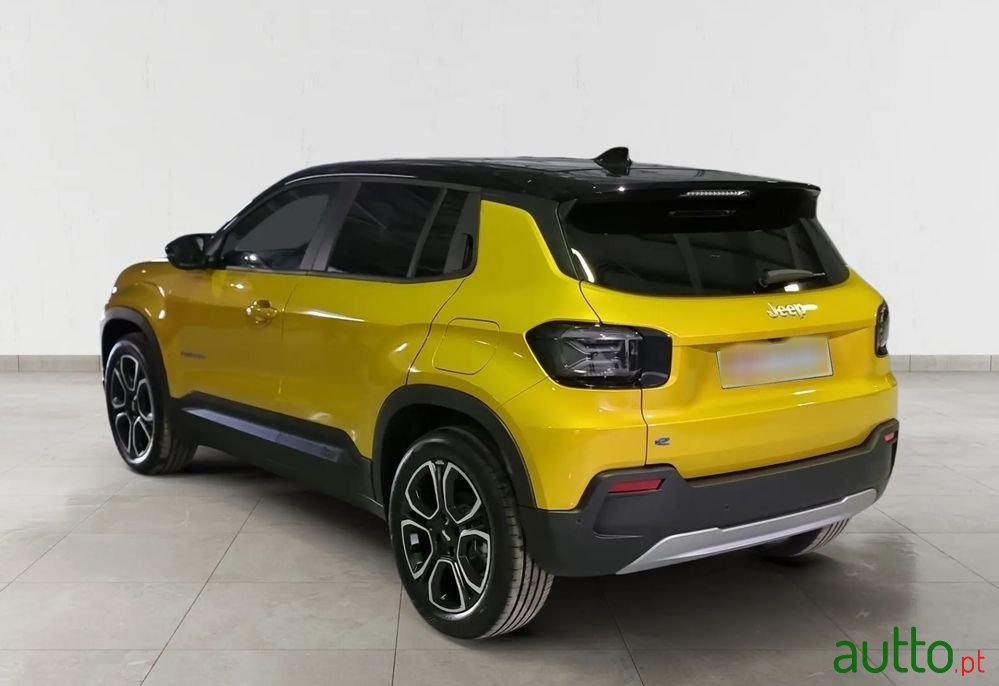 2024' Jeep Avenger 54 Kwh Altitude photo #3