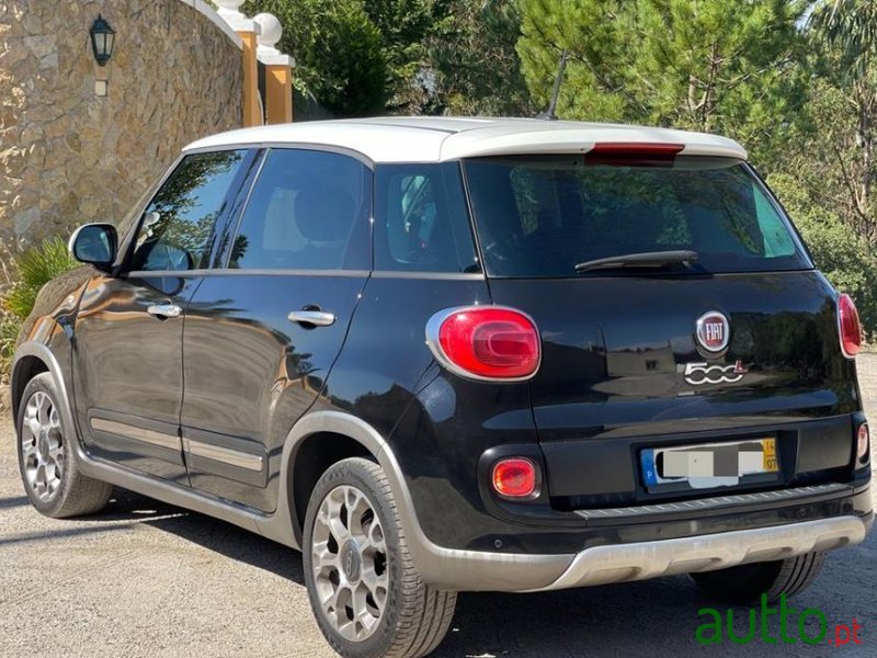 2014' Fiat 500L photo #3