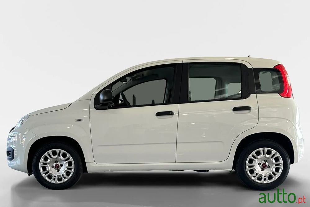 2022' Fiat Panda photo #3