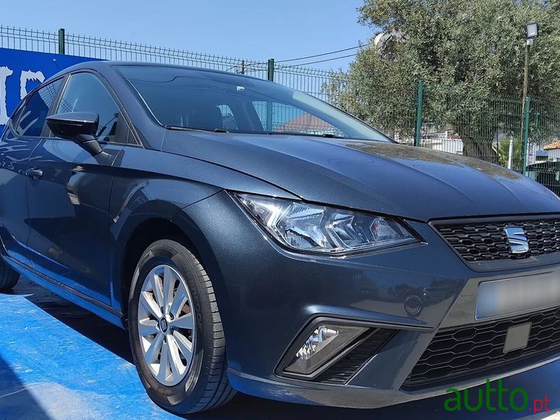 2021' SEAT Ibiza 1.0 Style photo #1