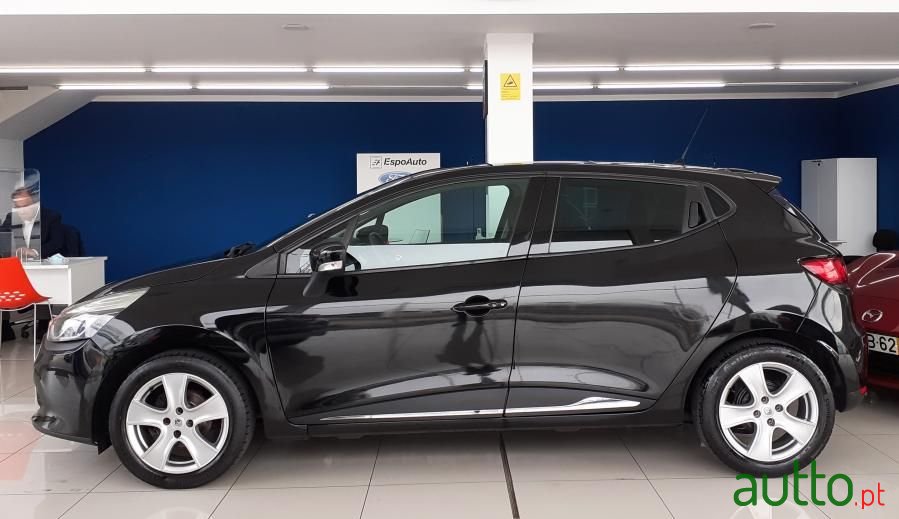 2016' Renault Clio photo #3