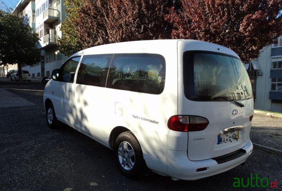 1999' Hyundai H-1 photo #1