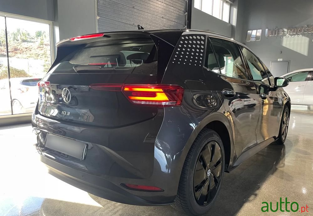 2020' Volkswagen ID.3 photo #4