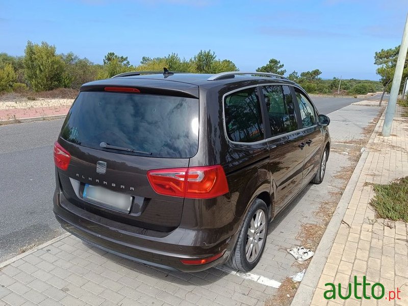 2014' SEAT Alhambra photo #6