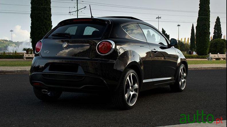 2010' Alfa Romeo MiTo Distinctive photo #3