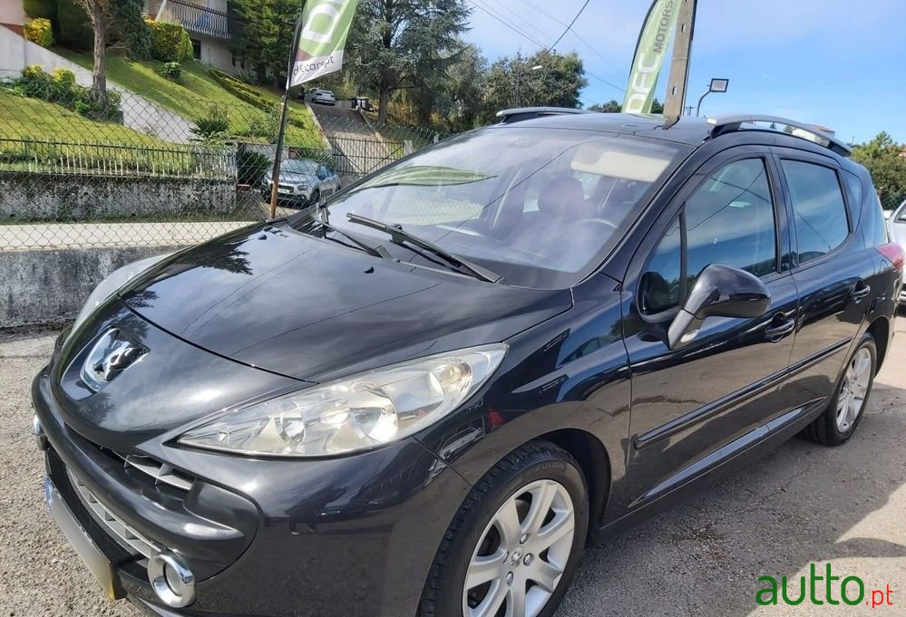 2008' Peugeot 207 1.6 Hdi Sport photo #1