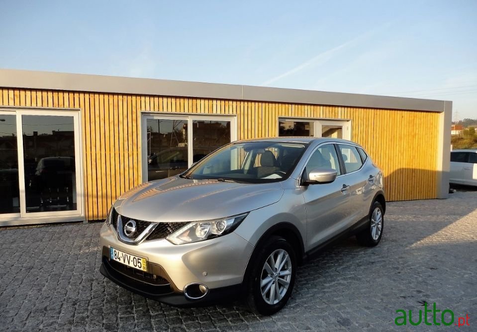 2014' Nissan Qashqai photo #2