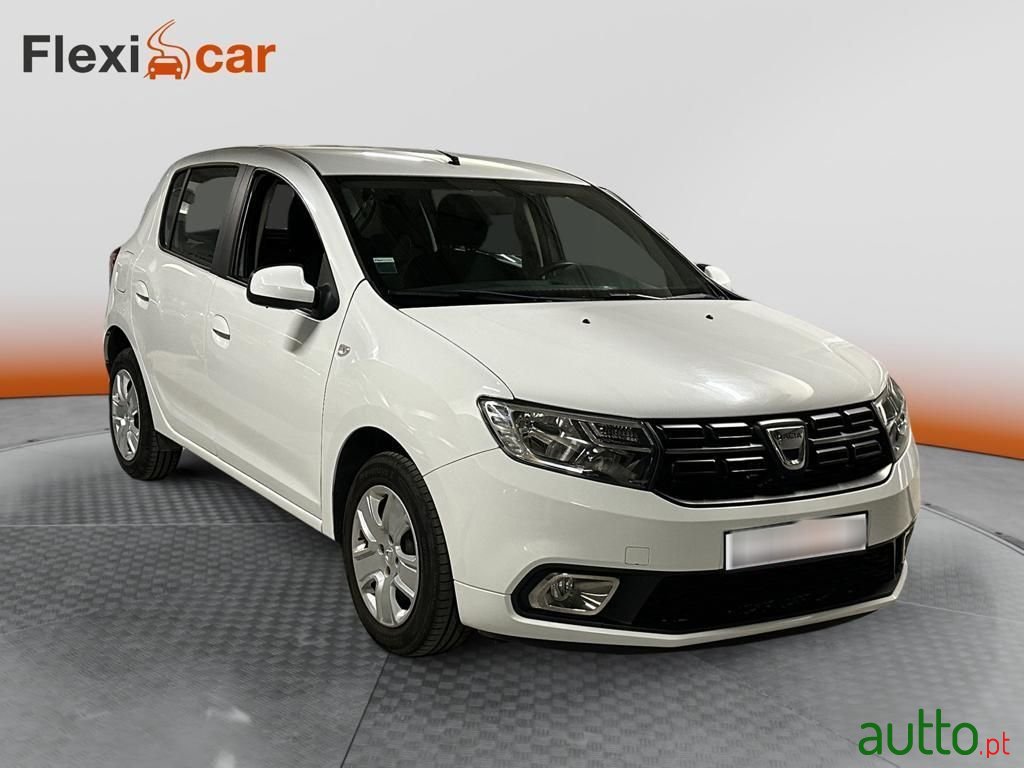 2017' Dacia Sandero photo #1