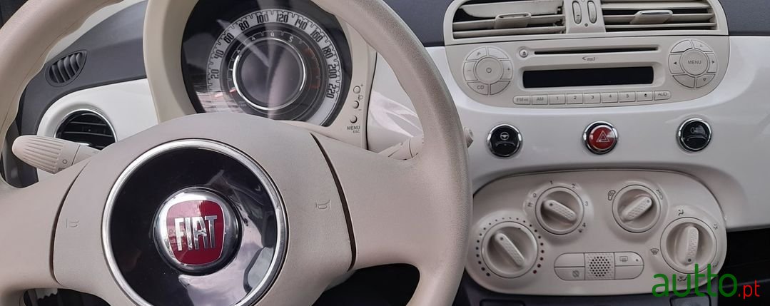 2012' Fiat 500 photo #5