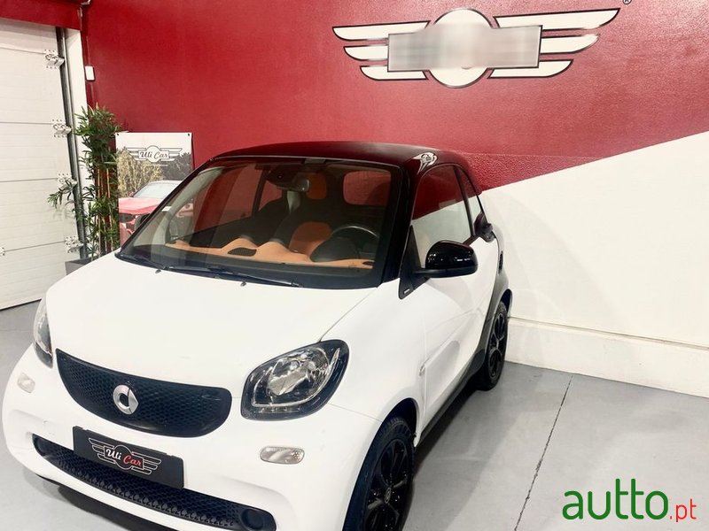 2016' Smart Fortwo photo #2