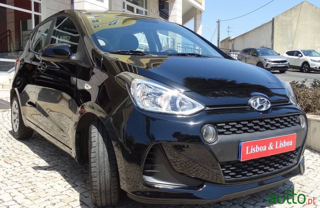 2017' Hyundai i10 photo #2