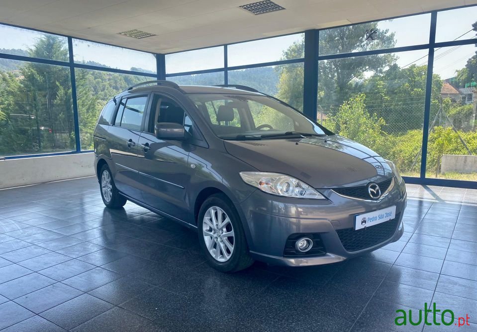 2010' Mazda 5 photo #1