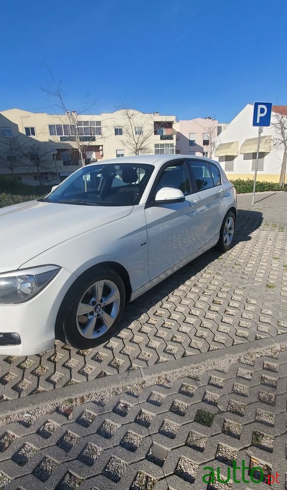 2013' BMW 116 photo #2