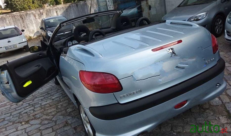 2001' Peugeot 206 1.6 16Válvulas photo #2