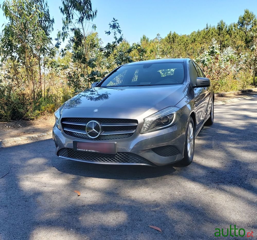 2014' Mercedes-Benz A 180 photo #1