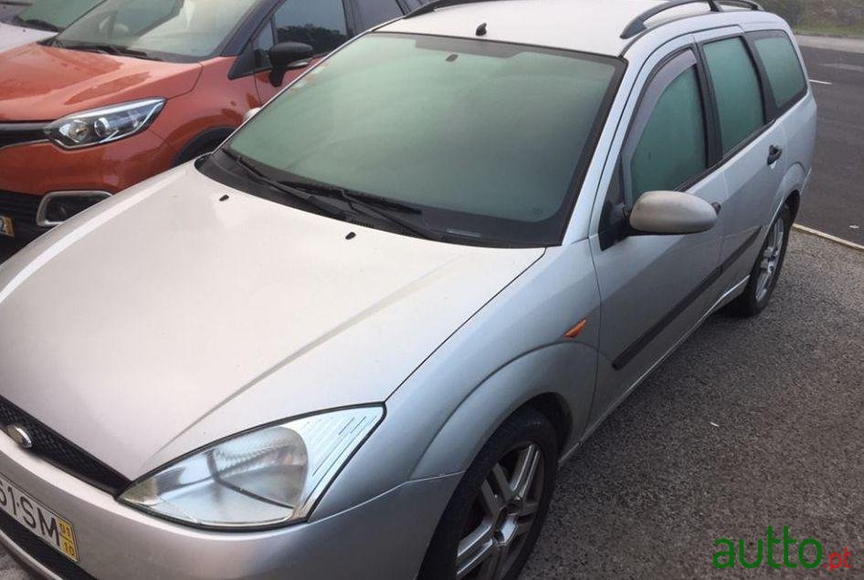 2001' Ford Focus Sw photo #1
