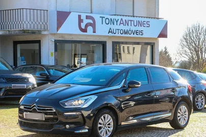 2014' DS Automobiles Ds5