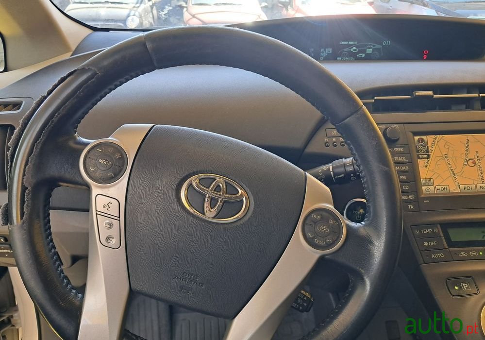 2009' Toyota Prius 1.8 photo #6