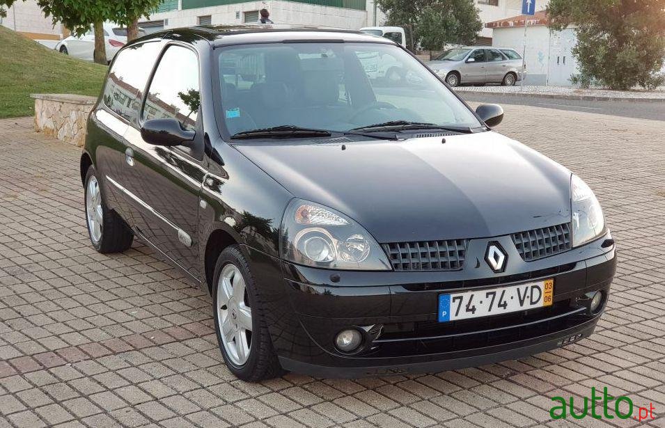 2003' Renault Clio 1.5 Dci Full Extras photo #4