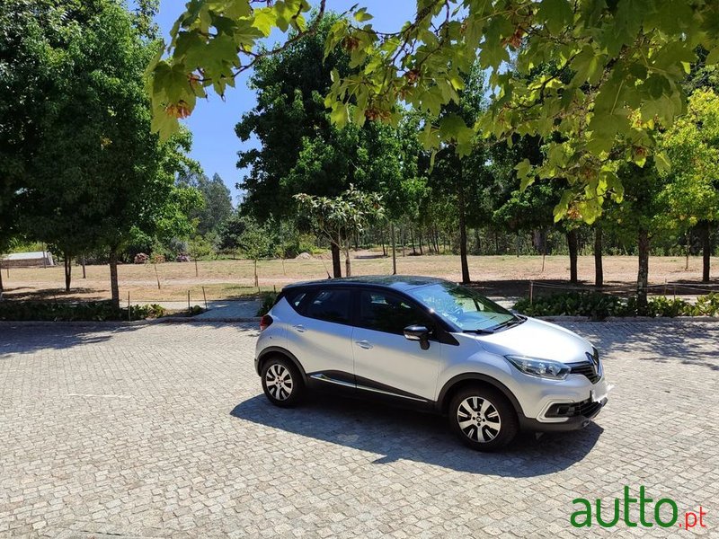 2019' Renault Captur 0.9 Tce Exclusive photo #6