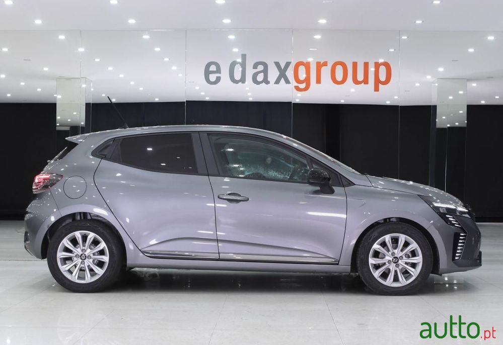 2024' Renault Clio 1.0 Tce Evolution photo #2