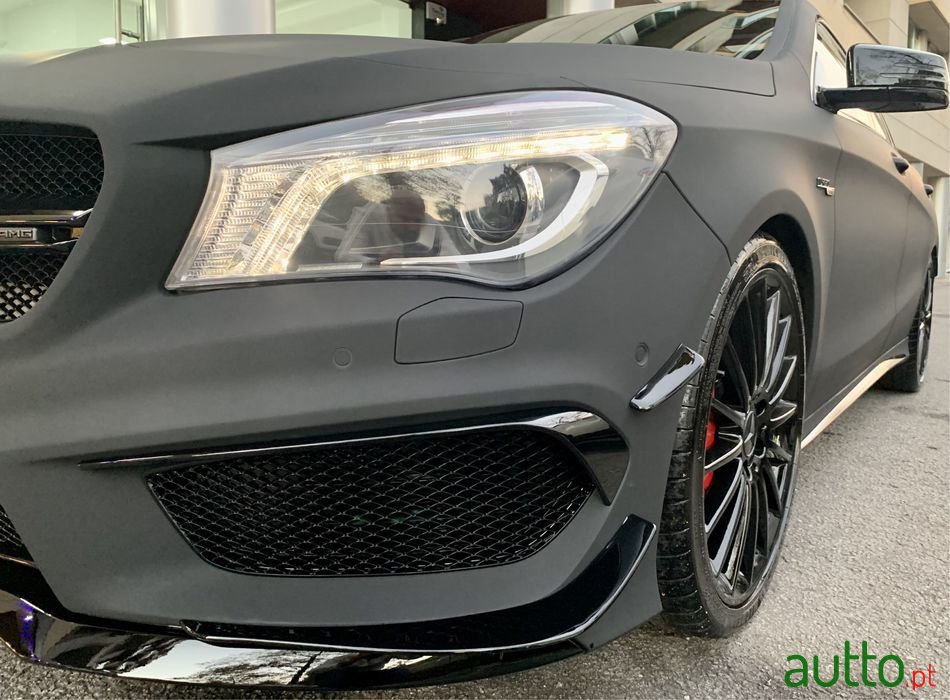 2016' Mercedes-Benz CLA 45 AMG photo #4
