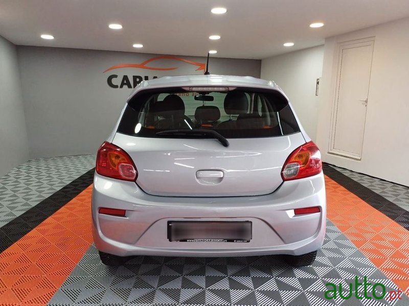 2019' Mitsubishi Space Star photo #4
