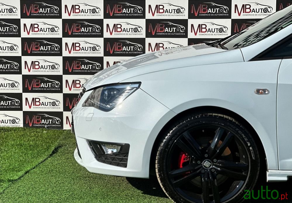 2016' SEAT Ibiza Sc 1.8 Tsi Cupra photo #5