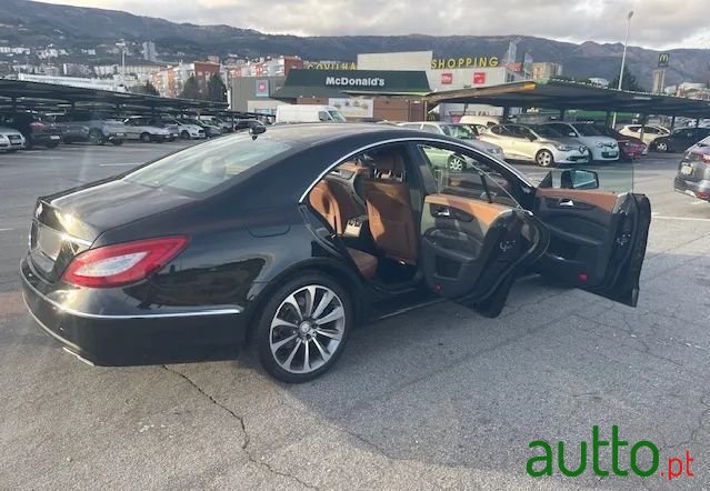 2017' Mercedes-Benz Classe Cls photo #2