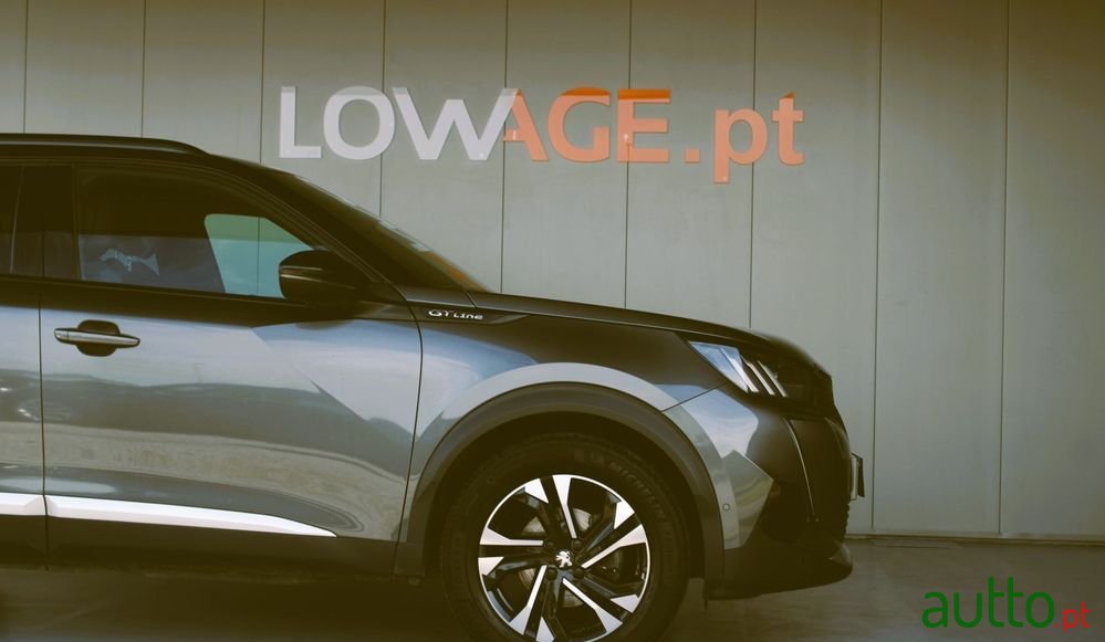 2020' Peugeot 2008 Gt Line photo #5