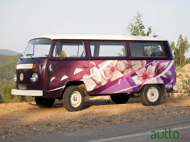 1974' Volkswagen Type 2 photo #3