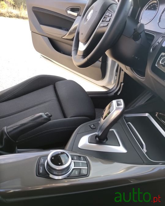 2017' BMW 218 photo #5