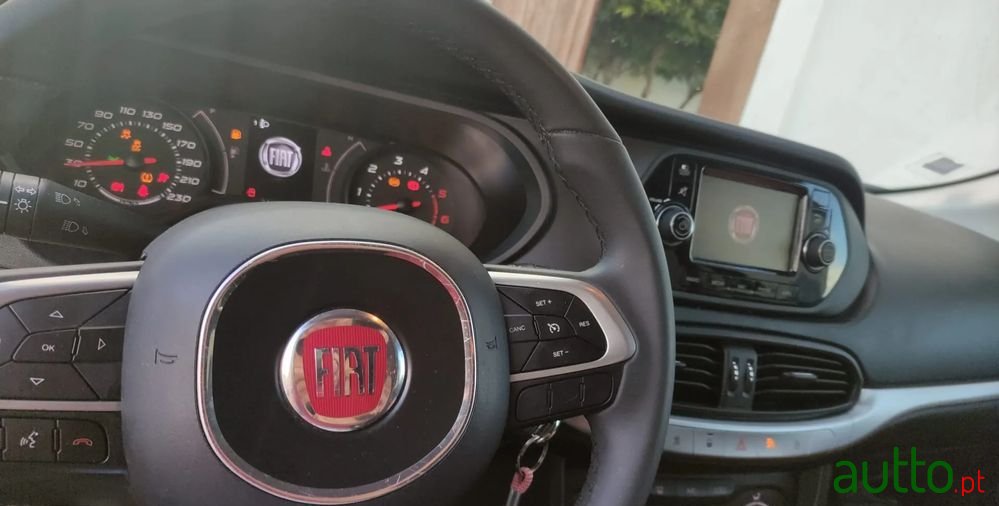 2021' Fiat Tipo photo #3