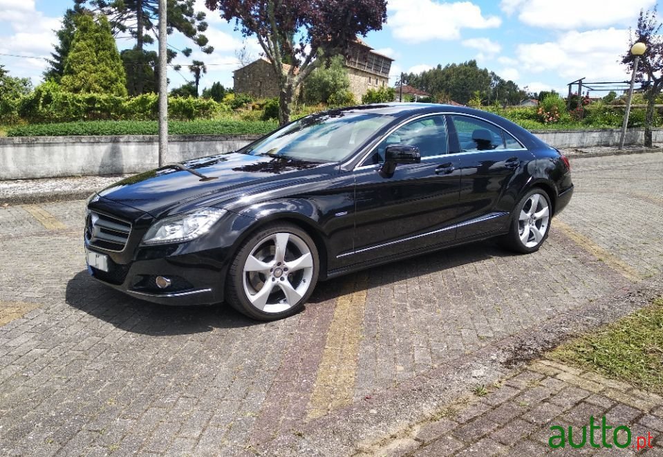 2011' Mercedes-Benz Cls-250 photo #1