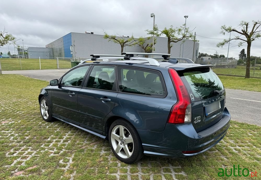 2008' Volvo V50 photo #5