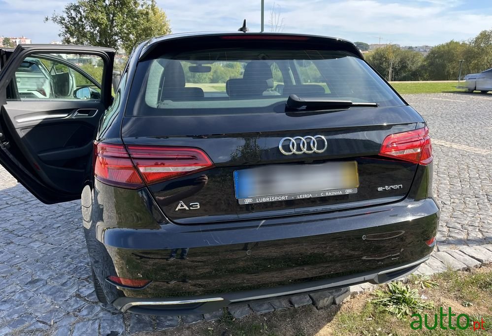 2017' Audi A3 Sportback photo #6