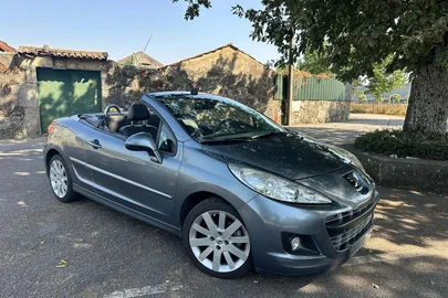 2011' Peugeot 207 120 Vti Rc-Line