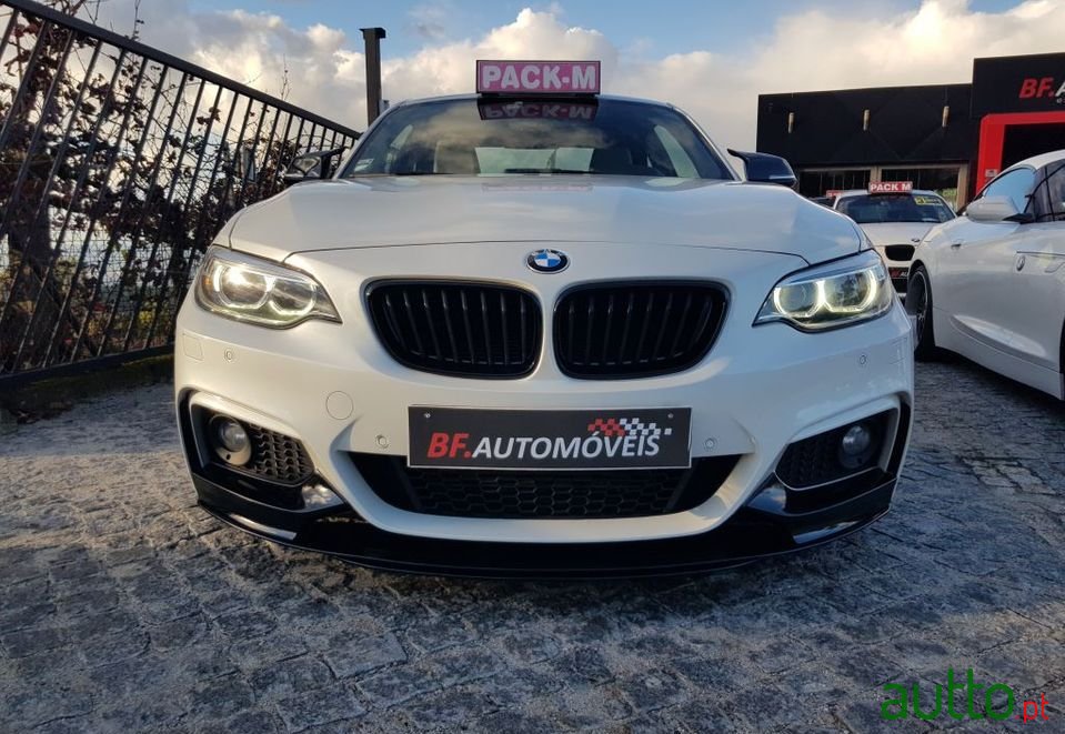 2014' BMW 220 photo #4